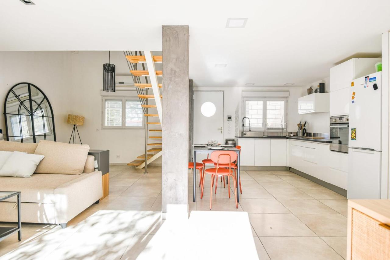 Holiday home La Ganay - Maison Avec Clim Proche Metro Velodrome Marseille